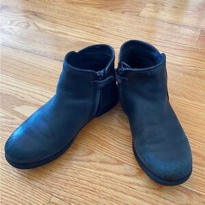 Geox Girl’s Black Leather Ankle Boots